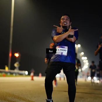 Runner Photo 7398662