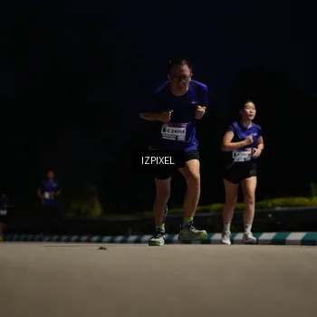 Runner Photo 7398686