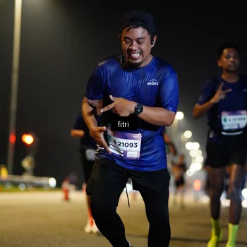 Runner Photo 7398690