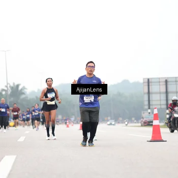 Runner Photo 7398693