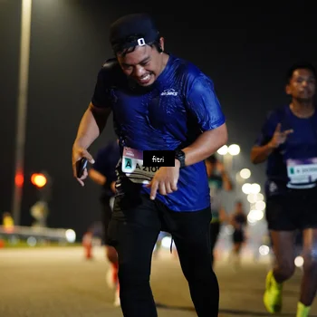 Runner Photo 7398712