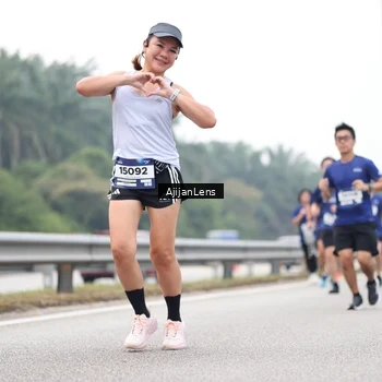 Runner Photo 7398732