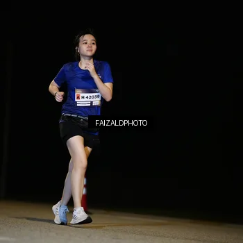 Runner Photo 7398757