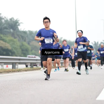 Runner Photo 7398767