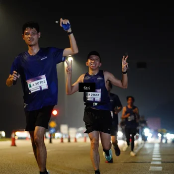 Runner Photo 7398797