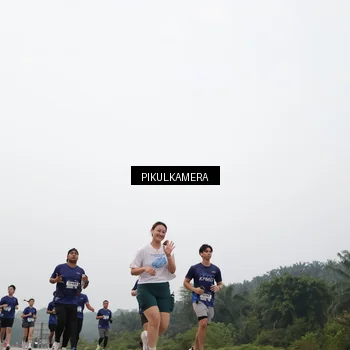 Runner Photo 7398805
