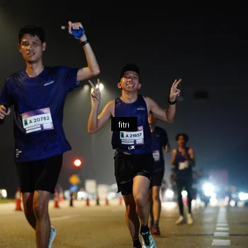 Runner Photo 7398811