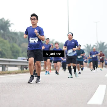 Runner Photo 7398816
