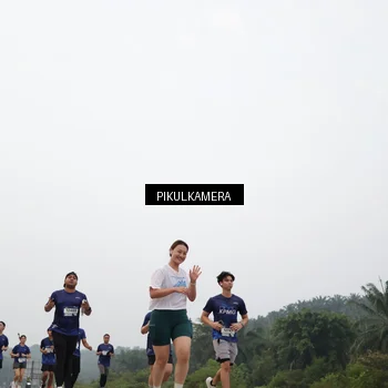 Runner Photo 7398831
