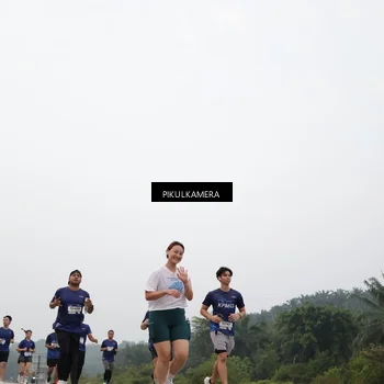 Runner Photo 7398853