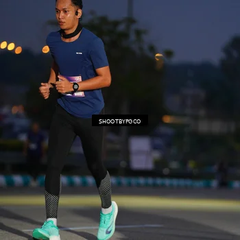 Runner Photo 7398859
