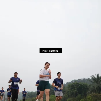 Runner Photo 7398861