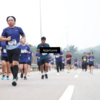 Runner Photo 7398887