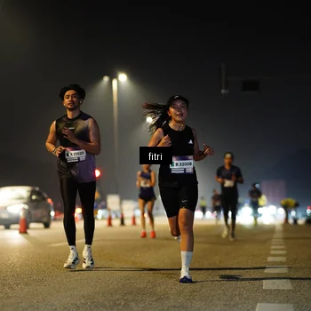 Runner Photo 7398889