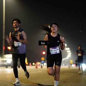 Runner Photo 7398901