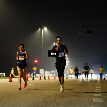 Runner Photo 7398920
