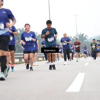Runner Photo 7398926
