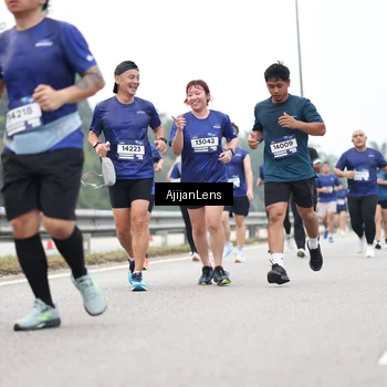 Runner Photo 7398935