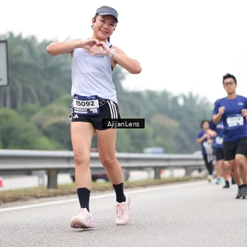 Runner Photo 7398950