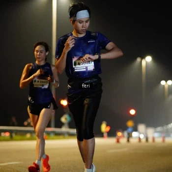 Runner Photo 7398962
