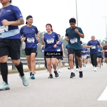 Runner Photo 7398968