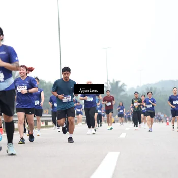 Runner Photo 7398980