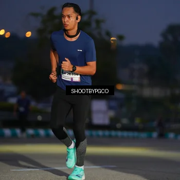 Runner Photo 7399000