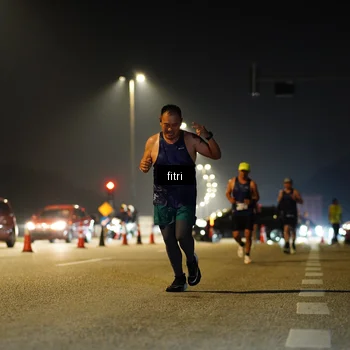 Runner Photo 7399052