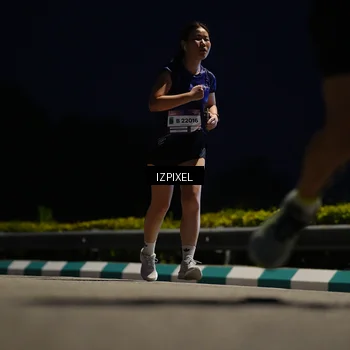 Runner Photo 7399055