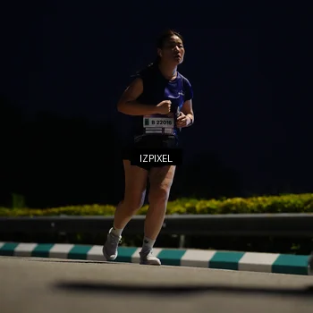 Runner Photo 7399056