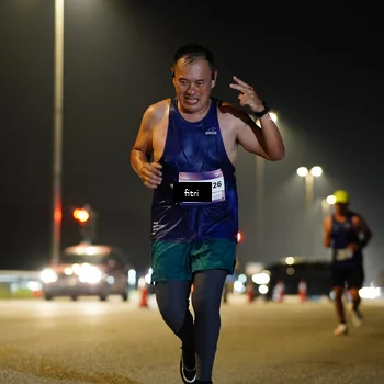 Runner Photo 7399074