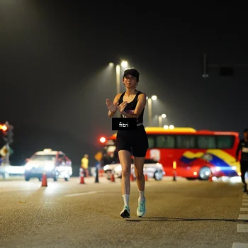 Runner Photo 7399149