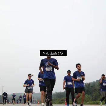 Runner Photo 7399159