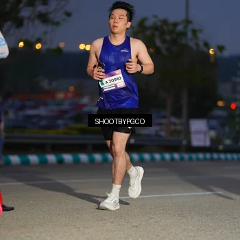 Runner Photo 7399200