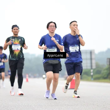 Runner Photo 7399215