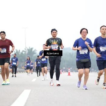 Runner Photo 7399222