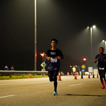 Runner Photo 7399226