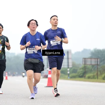 Runner Photo 7399232