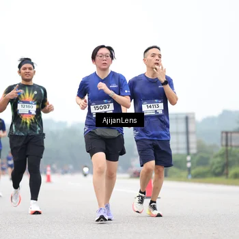 Runner Photo 7399233