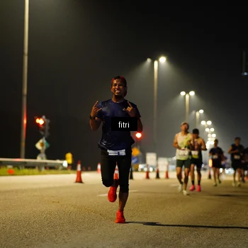 Runner Photo 7399265