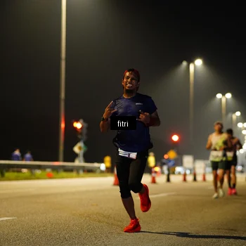 Runner Photo 7399273
