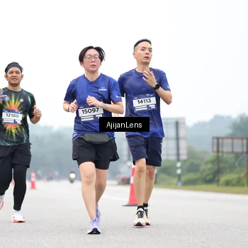 Runner Photo 7399278