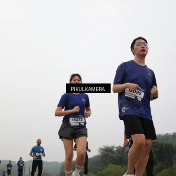 Runner Photo 7399295