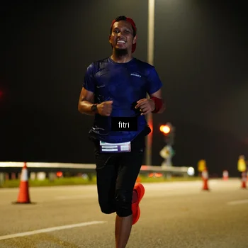 Runner Photo 7399298