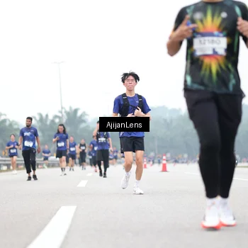 Runner Photo 7399321