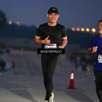 Runner Photo 7399347