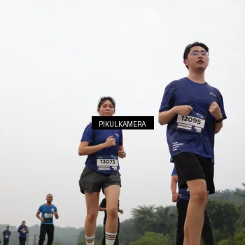 Runner Photo 7399350