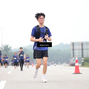 Runner Photo 7399356