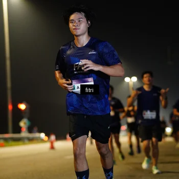 Runner Photo 7399362