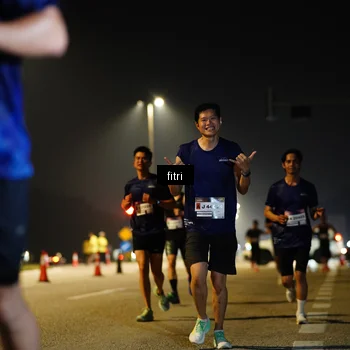 Runner Photo 7399375